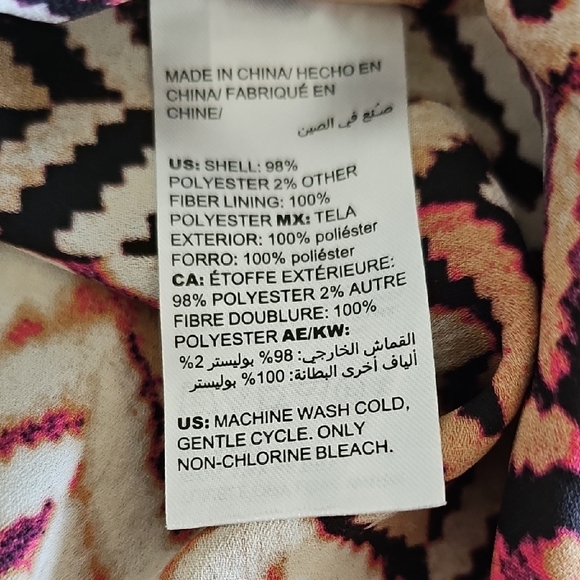 WHBM Women's Multicolor Chevron Halter Top - Picture 4 of 4